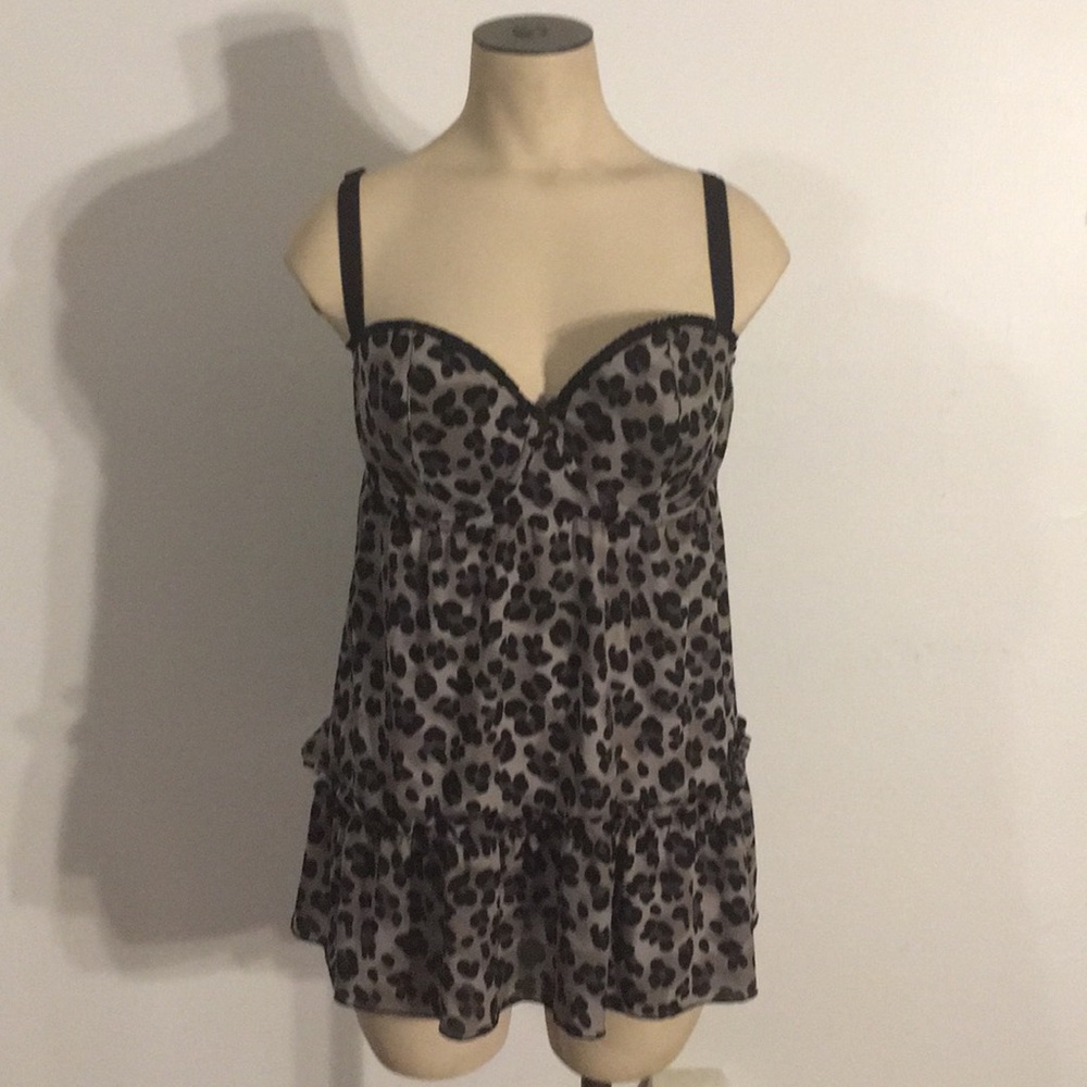 Leopard negligee